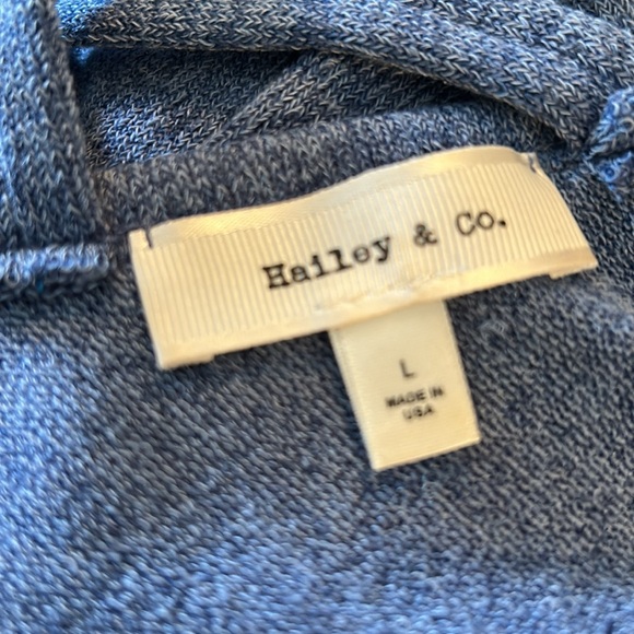 Hailey & Co. a Boutique favorite brand top - Picture 5 of 5